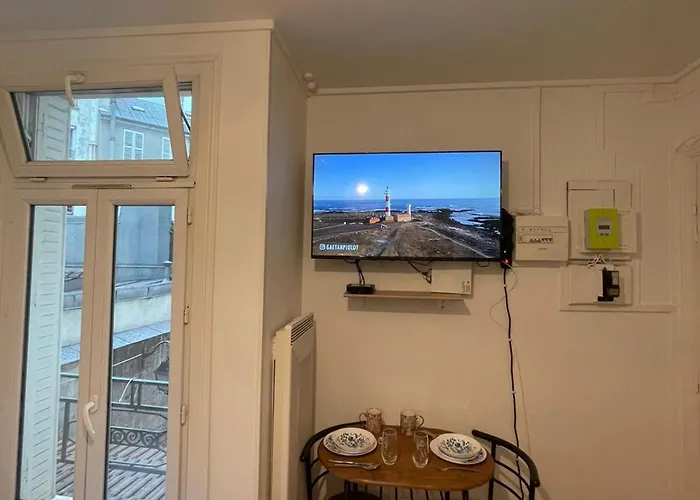 Апартаменты Dame De Fer