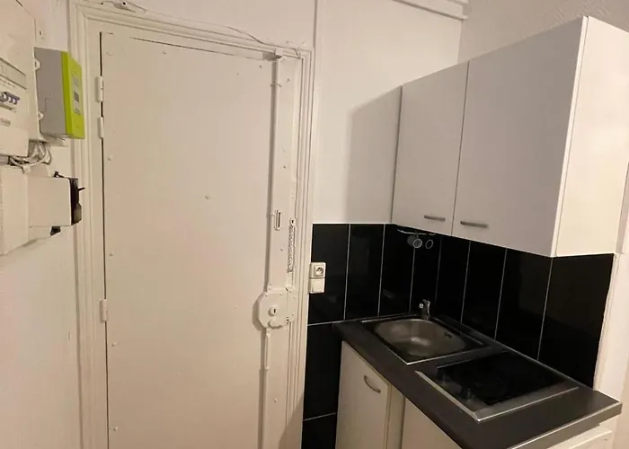 Dame De Fer Париж