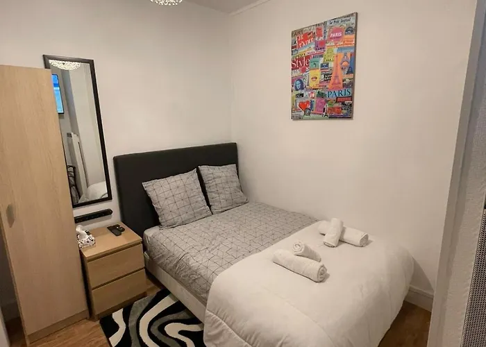 Апартаменты Dame De Fer Париж