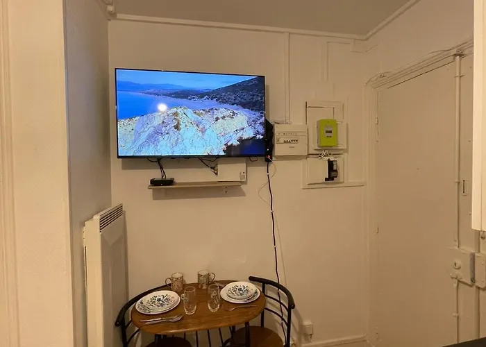 Dame De Fer * Париж