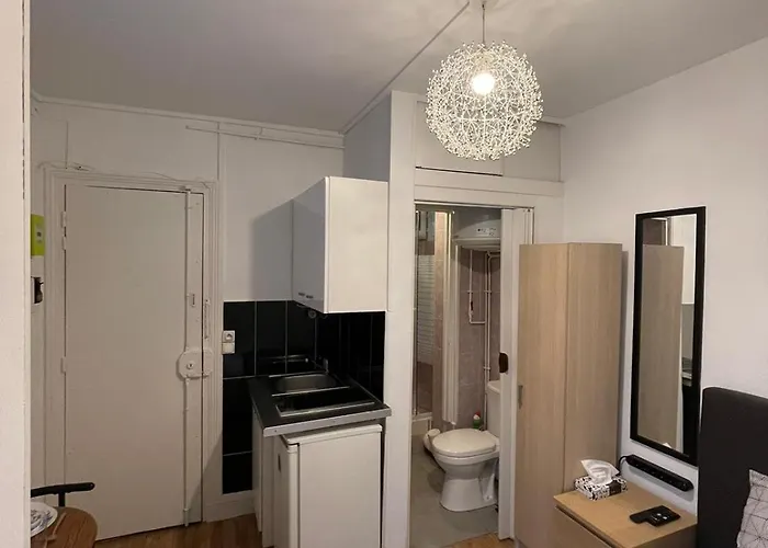 Апартаменты Dame De Fer Париж